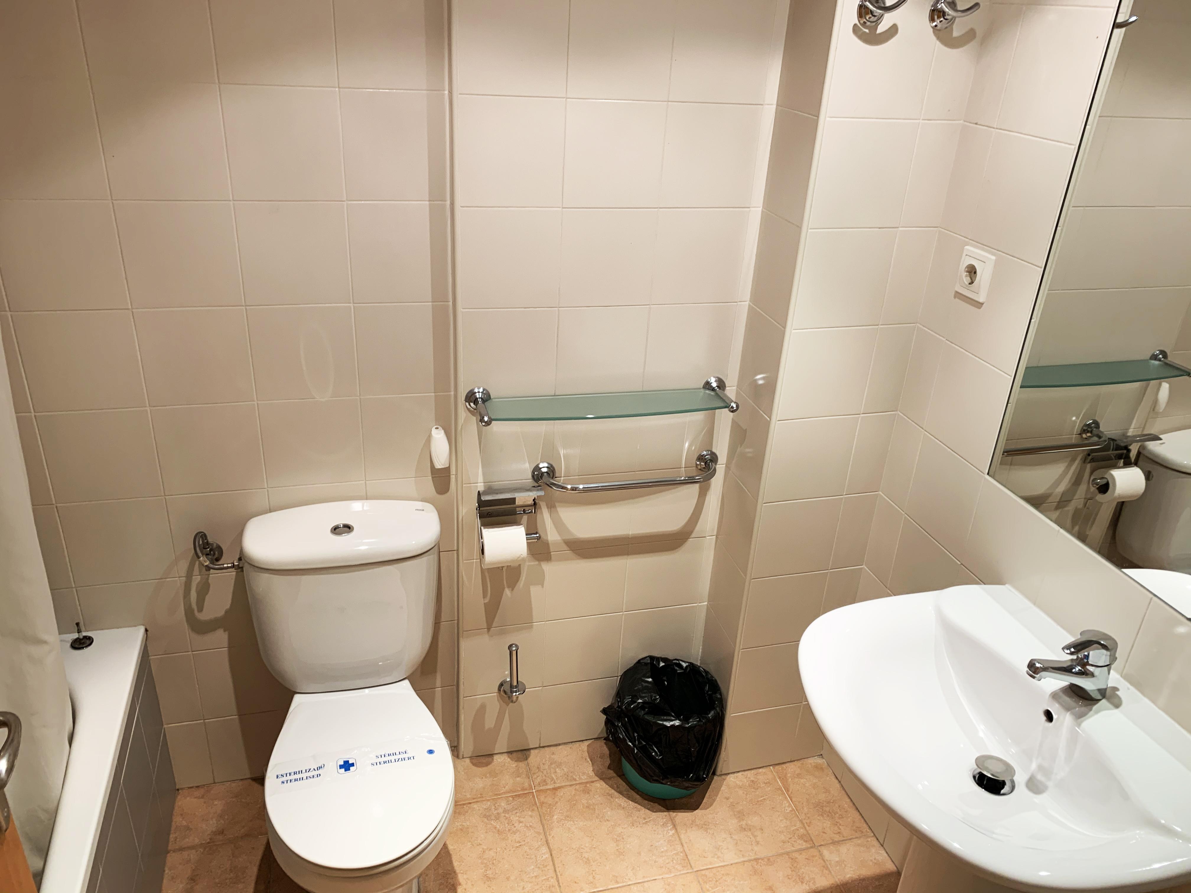Apartament Ribagrossa 3000 *